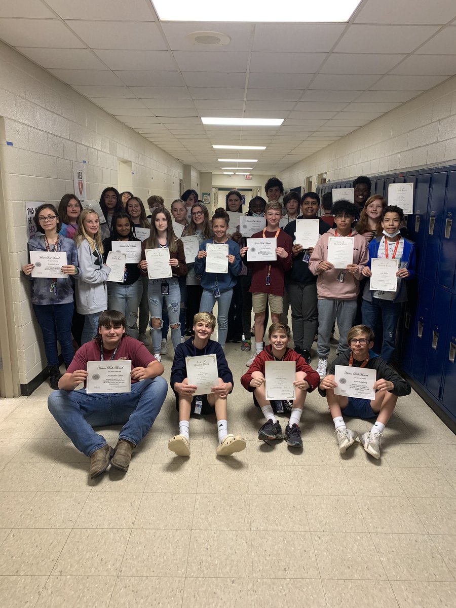hms_wildcats's tweet photo. 8th grade honor roll students for 1st Quarter #caringcommittedconnected https://t.co/WdM1fymUpt