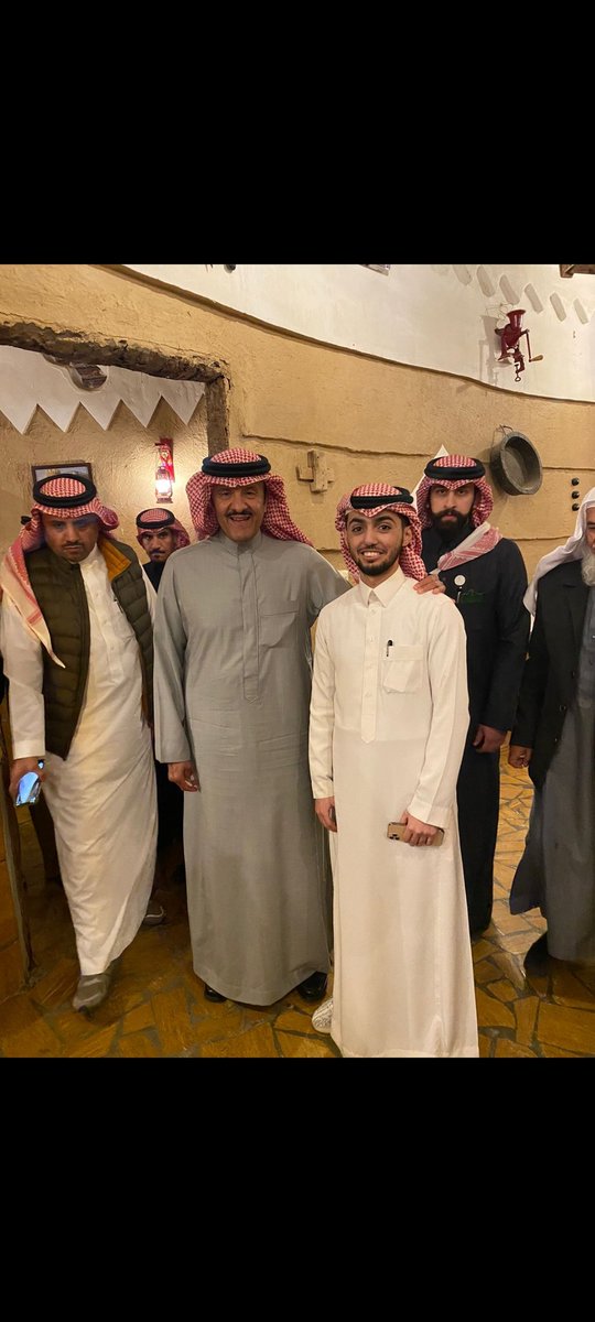 AAlkobrish's tweet photo. شرفنا ليلة البارحه صاحب السمو الملكي الامير سلطان بن سلمان بباب التراث https://t.co/N7CP0DPUdK