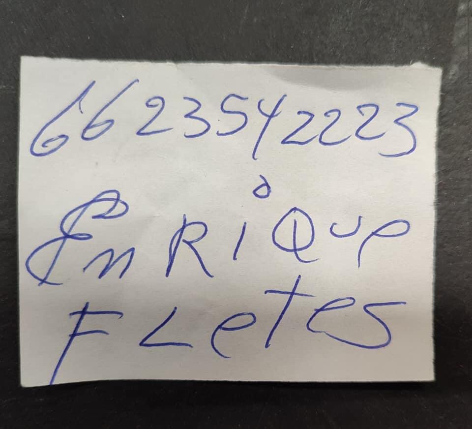 CARLOSEES's tweet photo. “Él es Enrique realiza fletes a todo Hermosillo , San Pedro y dice que hasta Kino, se encuentra todos los días estacionado en. Home Depot su celular es 6623542223, si ocupas no dudes en llamarlo, y ayuda a compartirlo para que consiga muchos viajes!! Les comparto su tarjeta!” https://t.co/s5QcEDMW7r