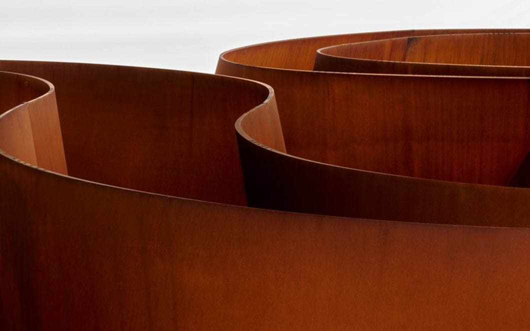 Richard Serra's 'Transmitter' at <a href="/Gagosian/">Gagosian</a> features a new sculpture made of weatherproof steel measuring 13 feet in height. 

Experience the work now through December 1: bit.ly/3CVY9DJ