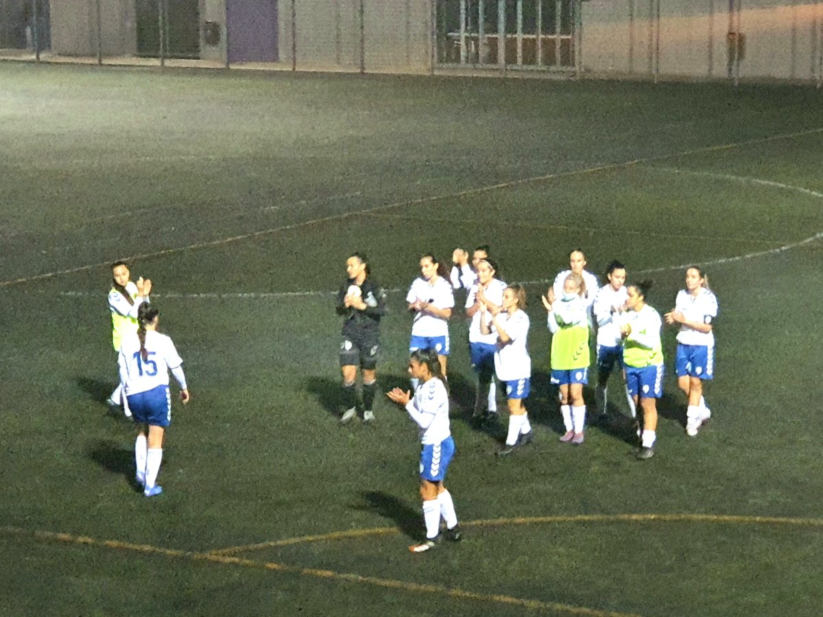 ecor12's tweet photo. 📝 CRÓNICA 📝

Finalizó el derbi tinerfeño, partido adelantado que habría la Jornada 8️⃣ en el G6️⃣ de #PrimeraNacional

@UDGTenerife Geneto🟢🟢0️⃣-1️⃣@RUTFem_oficial B🔴🔵

⚽🔴🔵 @EstelaJR4  51'

🏟️ CD Islas Canarias

🖊️ @ecor12

#wosomagazine🧩 https://t.co/LKkHcCp16d