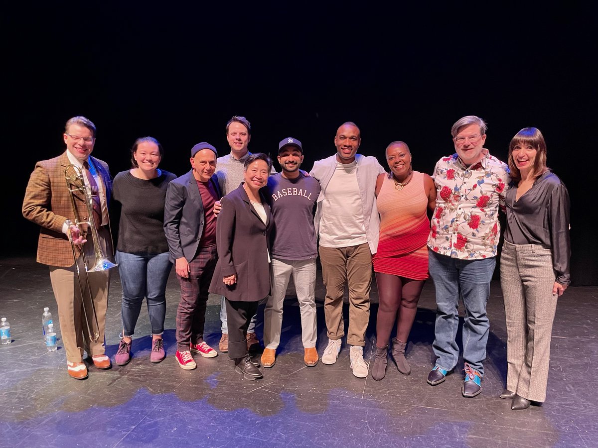 TheMoth's tweet photo. Last Thursday at our #MothMainstage show: Join Together in Worcester, MA - over 1,200 Moth fans gave our storytellers a standing ovation. We can't thank you enough Worcester!
#TheMoth #Storytelling #LiveEvents
Attend an upcoming Moth event: https://t.co/LpKXetKh3D https://t.co/DuD8AEqeOa