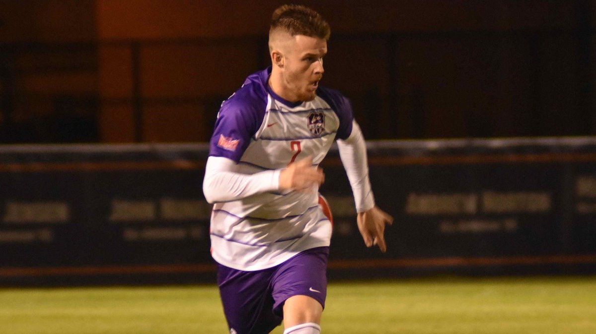 UEAthleticsMSOC's tweet photo. 🚨Tuesday at Noon🚨

▪️ First 200 fans receive a voucher for a free combo meal!
▪️ All @UEvansville students get in free!

We need you at Arad McCutchan Stadium!

📰 https://t.co/Dfm93gmcLu
⚽️ #ForTheAces https://t.co/p8RuzUgOAL
