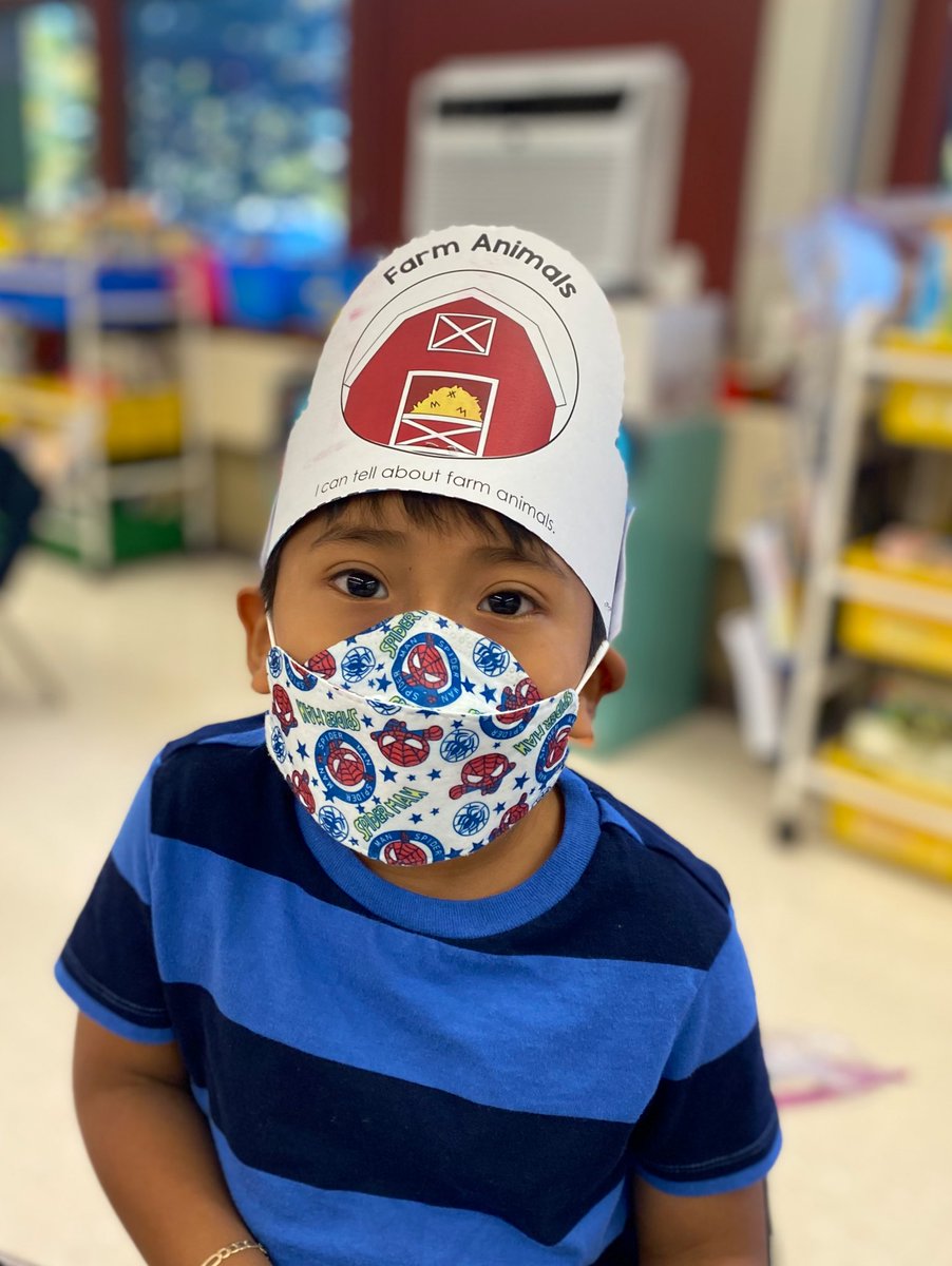 MsJacobs_Rm_15's tweet photo. Our #kinderstars learned all about farm animals today ya’ll! Songs, read alouds, just right books, morning message, writing, crowns, (and teachers’ outfits 😎) all focused around the farm today! @MrsTomer_Rm16 @jmcpg9 @PhillipsAveElem @AmericanReading https://t.co/nAI42oVl3k