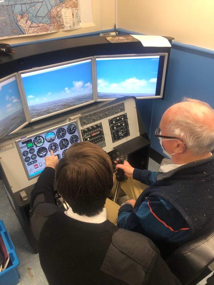 We accepted a donation from The Vitruvian Lodge, Ross-on-Wye. Mr Aeron Lewis presented the cheque to be used in upgrading the Flight Simulator in preparation for the in-house Part Task Training (Gliding) #beesthatglide🐝 @OCWMercianWing <a href="/RAvnO_WW/">RAvnO Wales&West</a> <a href="/ComdtAC/">Commandant RAF Air Cadets</a> <a href="/fts_2/">Comdt 2 FTS</a>