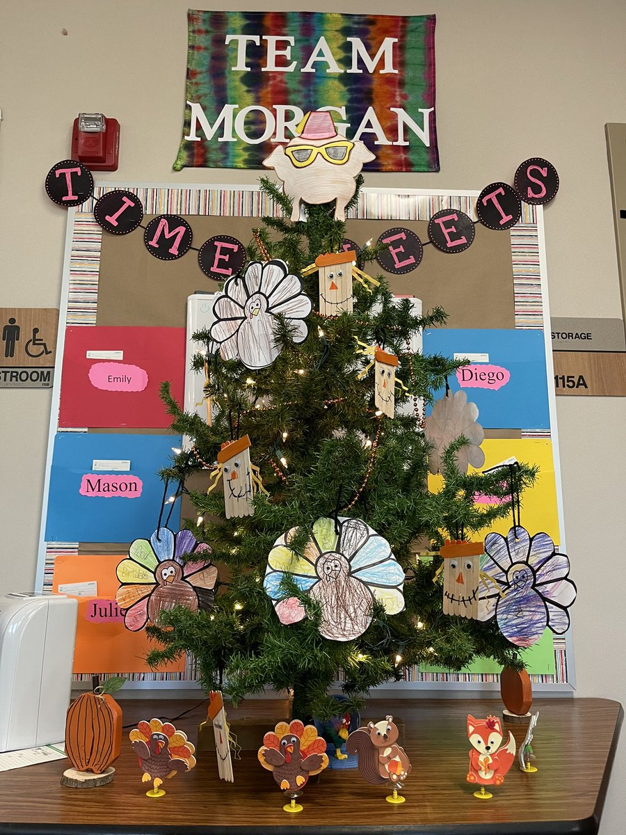 ChristieWithAnE's tweet photo. It’s the season of thanks! Team Morgan is thankful everyday! #TeamMorgan #ThankfulTree @ParrPatriots https://t.co/jgqllK7myt