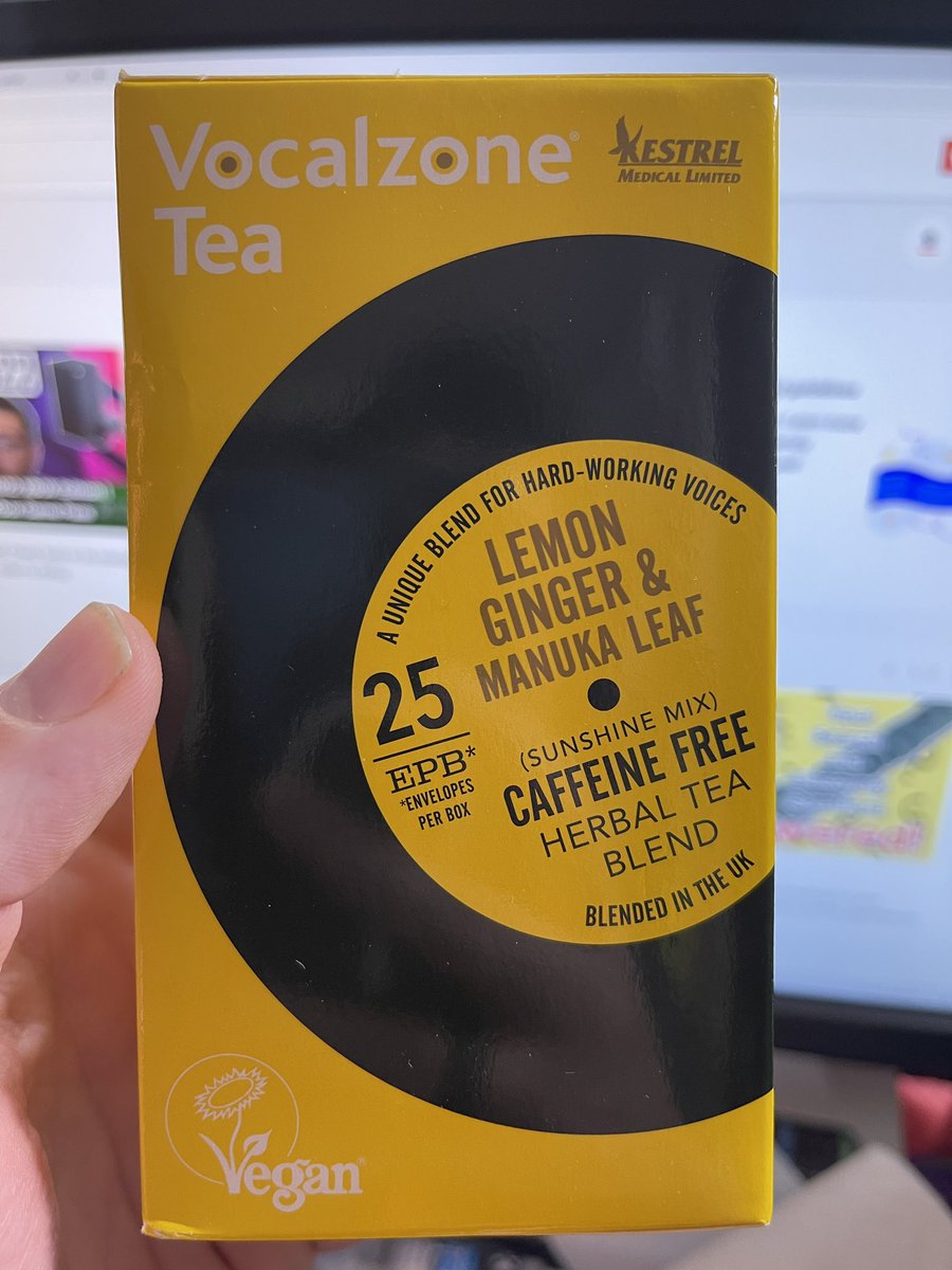 lollujo's tweet photo. This just arrived. #FM22Mobile has the time it takes me to make a cup to download to my phone, or I’m going with #FM22Touch for my next video (and likely last one tonight) https://t.co/u3kaqal8FB