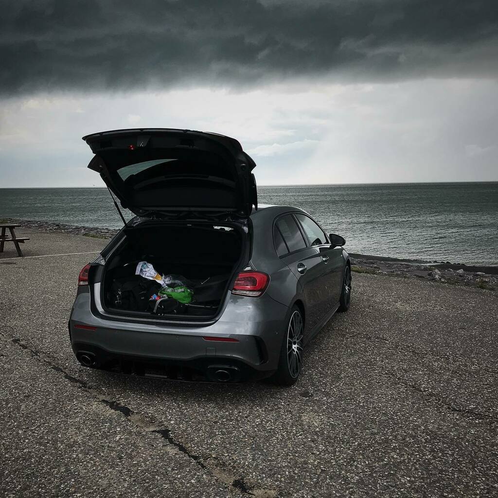 RicciSpeckels's tweet photo. Passt alles rein… #passt #passtallesrein #a35amg #supercars ##automotive #mercedesbenz #mbsocialcar #instareels mbfamily #mbfriends #friendsofbenz #mbfans @mercedesbenz @mercedesbenz_de @mercedesamg #profoto #profotob1x #fotografenleben #autoshooting #autofotografie #bts ##m… https://t.co/3QkCXDSLtc