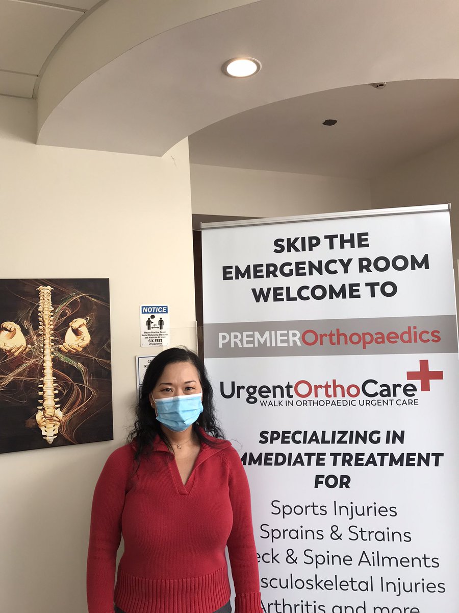 glohwangMD's tweet photo. First day of my first job and an attending physician! 😮🤩 Looking at the new pain (musculoskeletal, sports/spine and regenerative medicine) doctor at Premier Orthopedics and Sports medicine. https://t.co/L5hmmOVejk