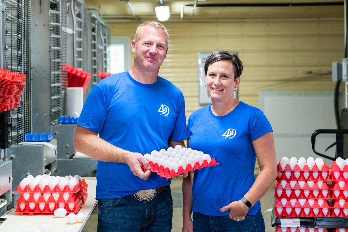 eggsoeufs's tweet photo. Husband and wife team @4dfarmsEric and @4dfarmssandra are egg farmers in Springstein, Manitoba. Fittingly, their journey together began when they met in a barn. Read their story: https://t.co/M030ojZzzv https://t.co/r7XCTXrxso