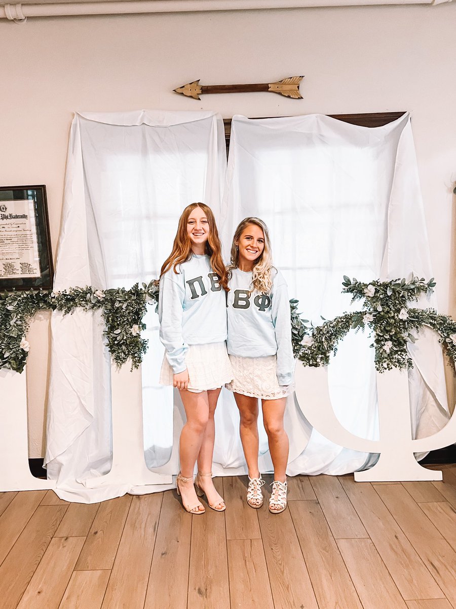 NevadaPiPhi's tweet photo. Happy Initiation Day to our beautiful new member class! We are so excited for you to see all that this chapter has to offer throughout your collegiate years. Our lifelong commitment to Pi Beta Phi is a value we believe to be so special ✨🤍 https://t.co/ItaZTD29rG