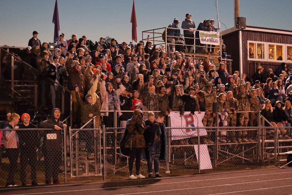 KellyWithem's tweet photo. AWESOME STUDENT SECTION at the Riverton Parke Football vs Parke Heritage in Sectional Championship Game.
@RP_Athletics @rp_block https://t.co/h9Kjyaq5hC
