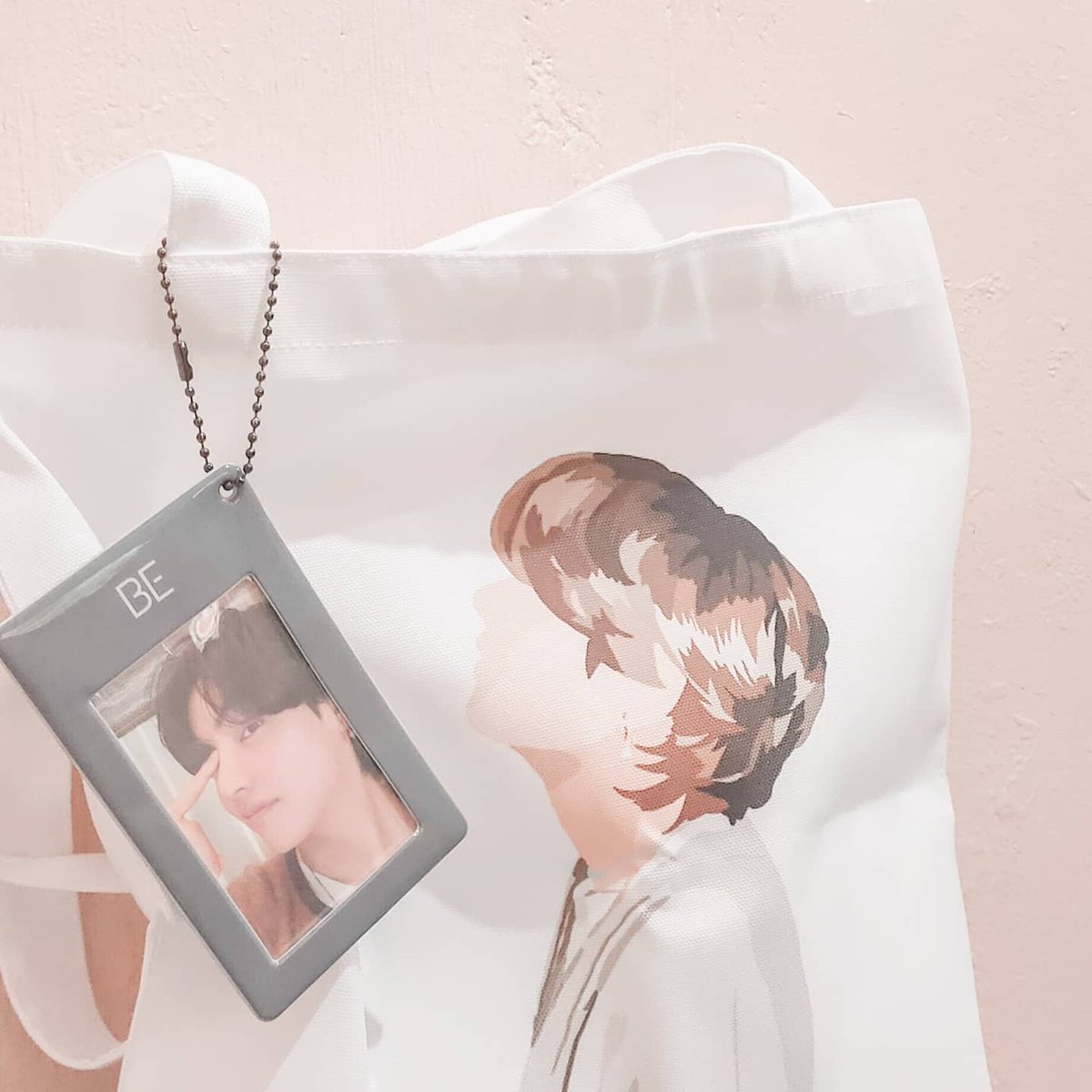 wontaeberie's tweet photo. — ☻︎ #beriemails 📦 

reward from mah mudrakellz dahil magaganda scores hahaha tenchu po 💜 cutecute neto 🥺 https://t.co/kxqDO15suv