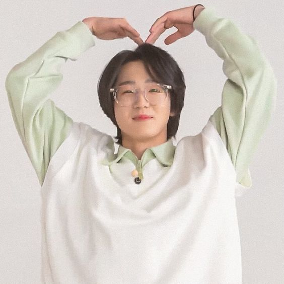 intakfly's tweet photo. ★ hola ! ٩(´･ᴗ･ ` )۶
     ☺︎ ↳ https://t.co/zjBHaztAm3 https://t.co/u9V6igdd6l