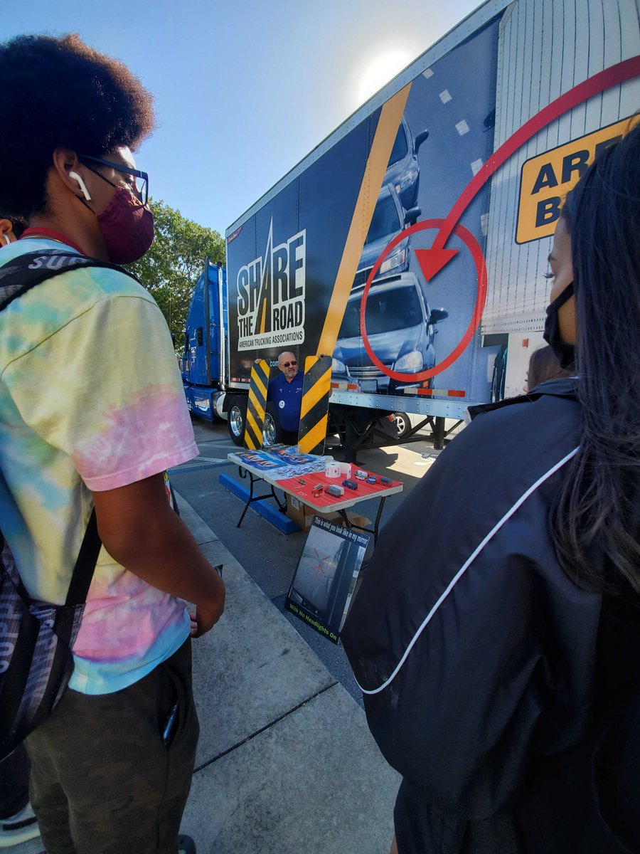 TeensDriverSeat tweet media