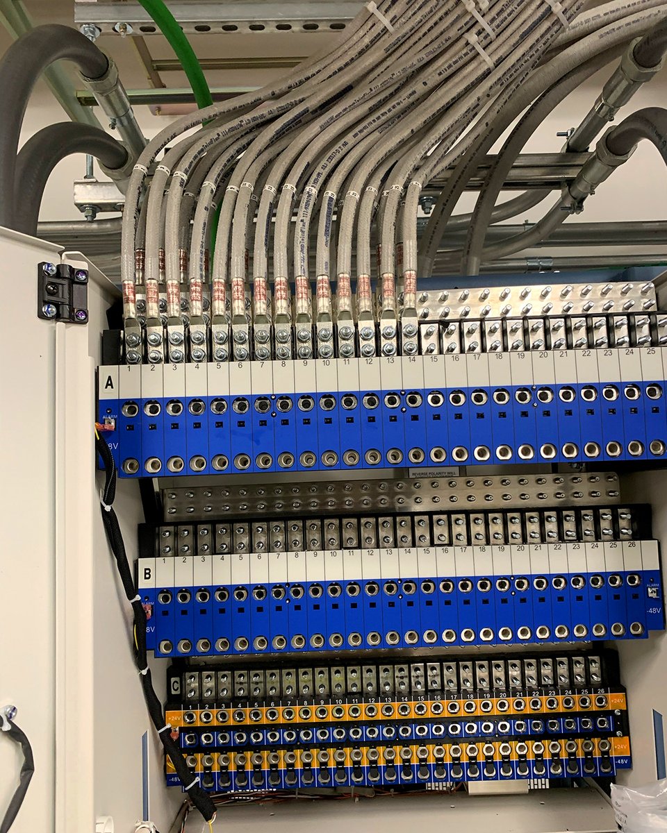 LegacyTowers's tweet photo. If you want to build a world-class arena, you're going to need a world-class crew to put together the system to make sure everyone has great coverage for their mobile devices. As you can see, Grant and the guys do flawless work. #LegacyDAS #TheCoolStuffWeDo #KeepingYouConnected https://t.co/a2Vm1XsU7H