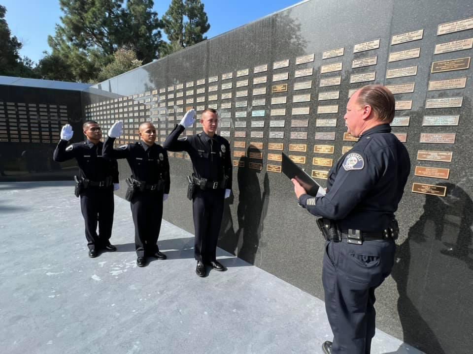 GlendalePD's tweet image. On 11/5/2021, Ofc. Iovino, Ofc. Flores &amp;amp; Ofc. Molina were sworn into the Glendale Police Department family by Chief Povilaitis.
These officers graduated today from LASD Academy Class 456
Congratulations to all of the officers and deputies from #Class456 !
joinGPD.com