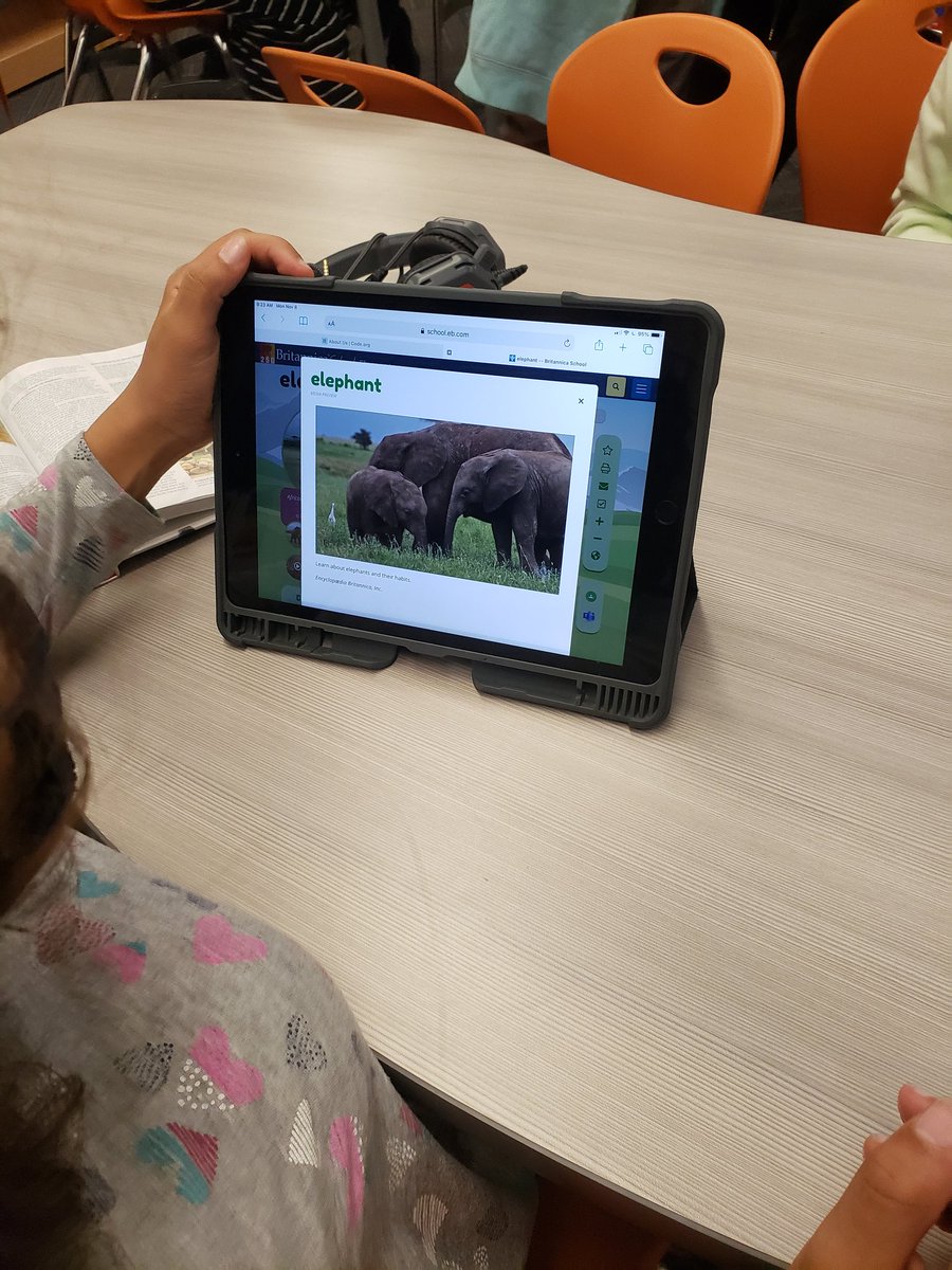 shelby_oelke's tweet photo. 4th and 5th grade worked hard this morning on accessing and evaluating print and digital resources. #opslibraries #inquiry @OPS_Edison https://t.co/apL80we0fR