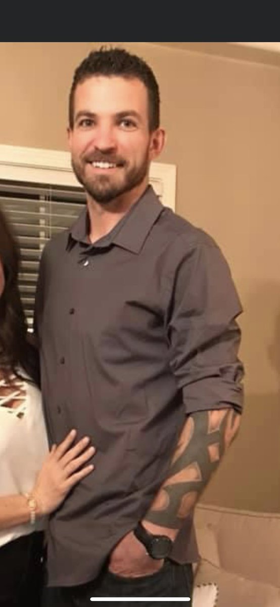 🚨‼️MISSING CHILDREN‼️🚨

If you see this, PLEASE share this on your timeline.  The father, Jake Clare, of my nephew, Noah, was supposed to drop him back off at six tonight in Gallatin, TN and has not showed up.  He is believed to be with his niece, Amber Clare as well  🧵1/n