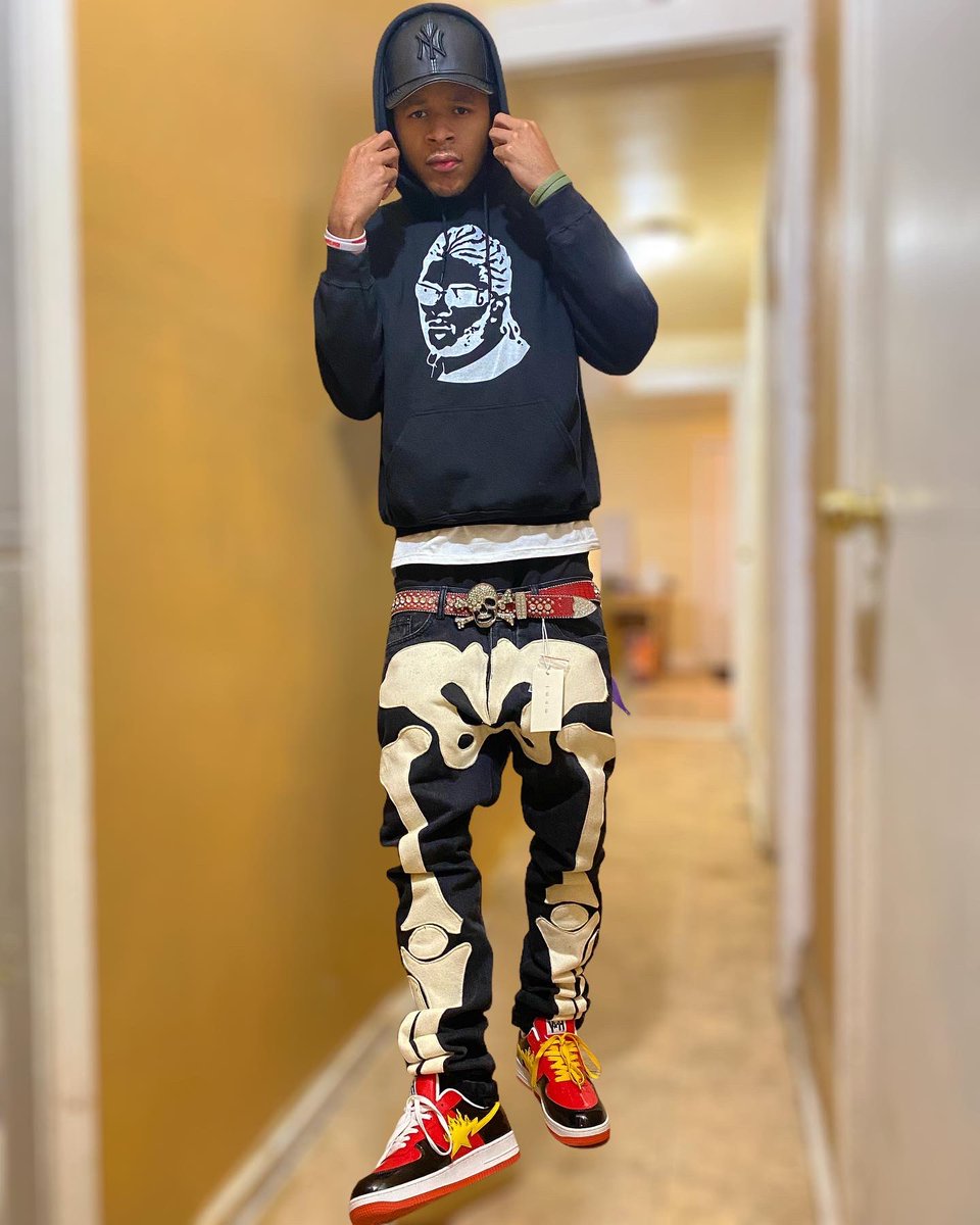 yrflashy's tweet photo. NEW YITTY 59FIFTY, STACKTOBER GLOW N DARK, YAHSTA’S ETC. 🗽⚡️🔥🐲 @IamStackBundles @Thugginnbugginn #yrflashy #yahsta #NewYitty #Stacktober #59fifty #mnmi #SquadUp #StackBundles #NiggaRican #Wavybone #bapesta #bapecustom #bathingape #thefoundation #awge #primirlifestyle https://t.co/jkF6aVX6TC