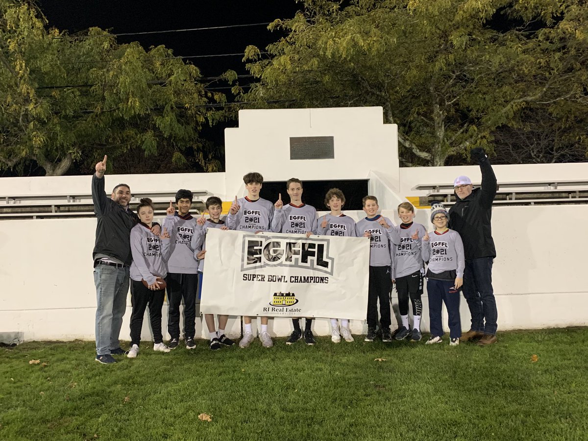 FlagGreenwich's tweet photo. 2021 Division Champs https://t.co/gzCL38Jwxo