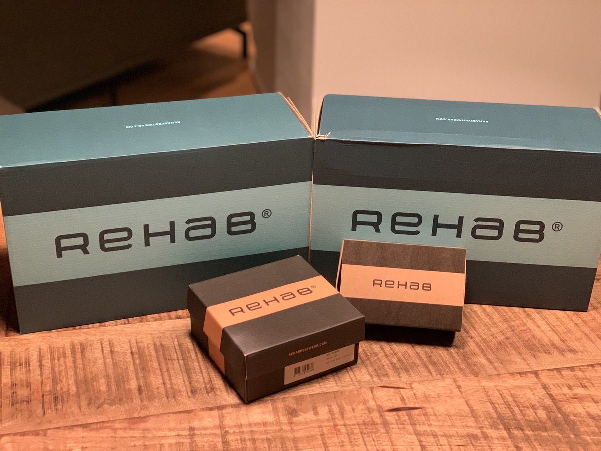 Leuk Rob die Nike schoenen, maar jij hoort toch gewoon op <a href="/rehabfootwear/">Rehab Footwear</a> te lopen?! Inderdaad 😉 Dankjewel <a href="/jacoflach/">Jake</a> je hebt helemaal gelijk 💪🏻