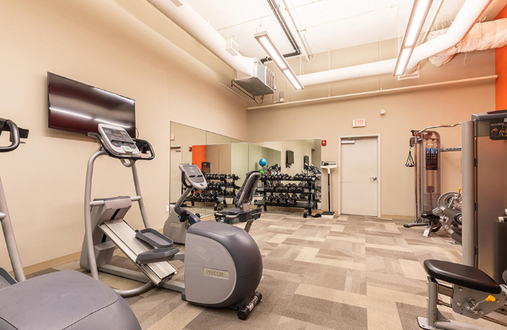 TheCreswell's tweet photo. Our fitness center has all the equipment you need for an amazing workout. 👟 https://t.co/XDZX7CGyXG