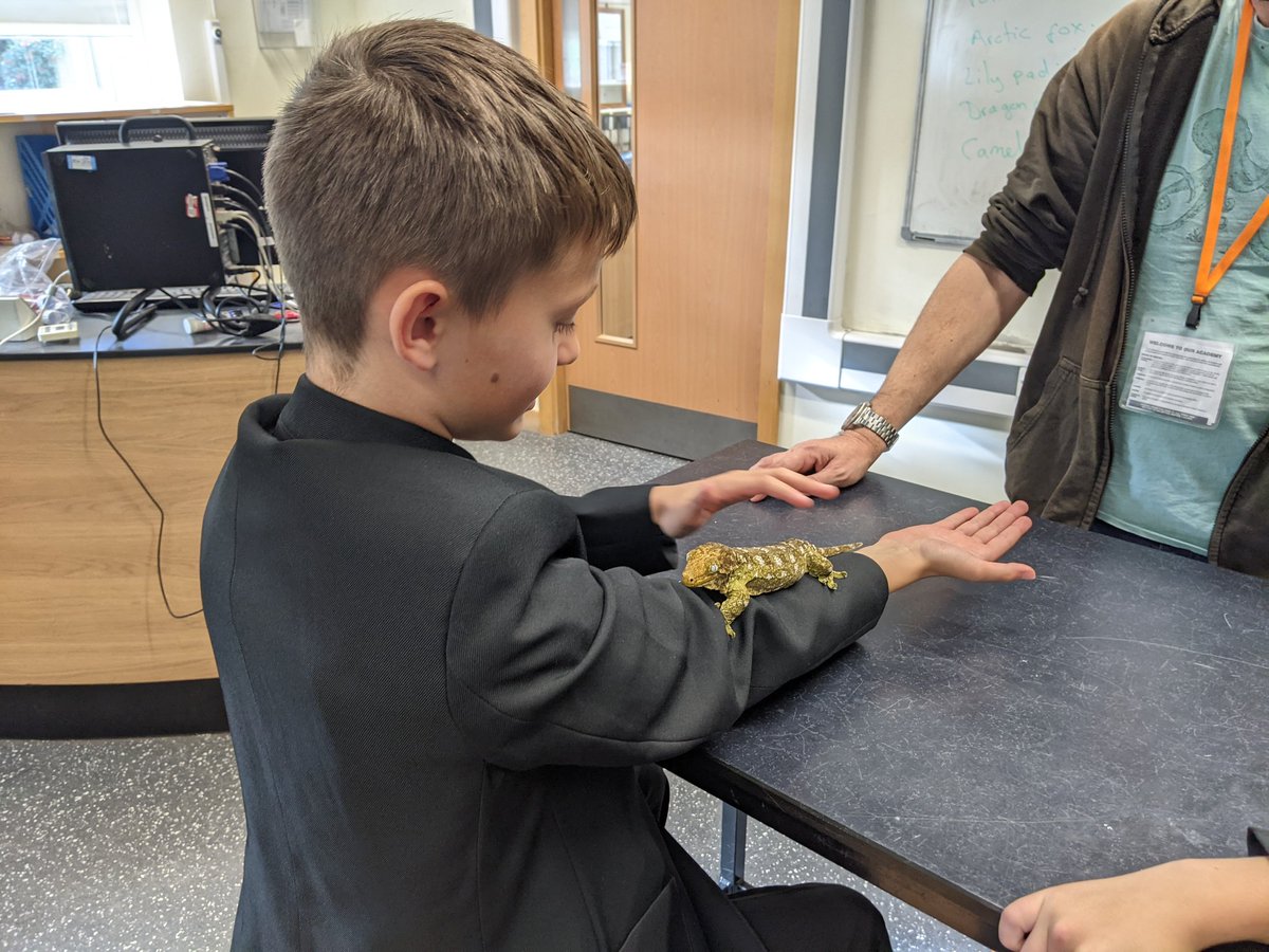 A fantastic opportunity for students in Y7 science today to learn first hand the adaptations of animals and where they live. <a href="/MrsJavedESJ/">Mrs Javed</a> <a href="/ESJScienceAhmed/">Mrs Ahmed</a> <a href="/MrReederESJ/">Mr Reeder</a> <a href="/EppingStJohns/">ESJ</a> <a href="/MissPetrou/">Miss Petrou</a>