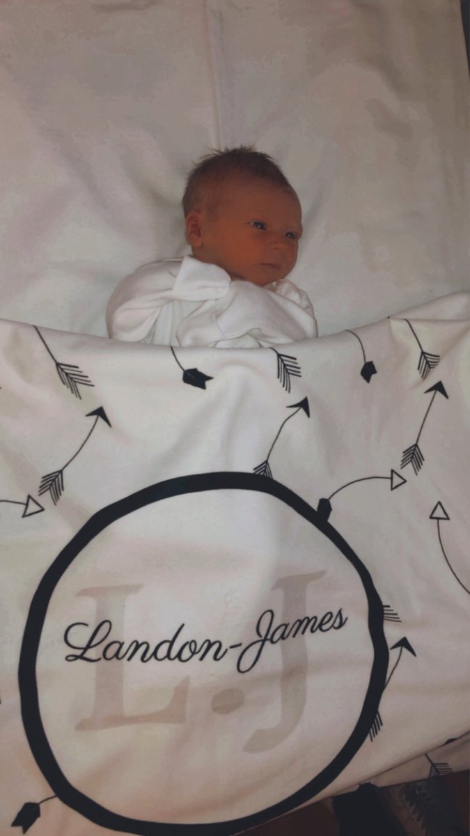 sawiltshire7's tweet photo. Been waiting forever for you π₯ΊππΉ
Landon-James Nathan Edwards born on the 7th November weighing 7.5lb x @Steve_Edwards77
#Prayedforyou #Babyboy #LJ https://t.co/1xsDg3EG7i
