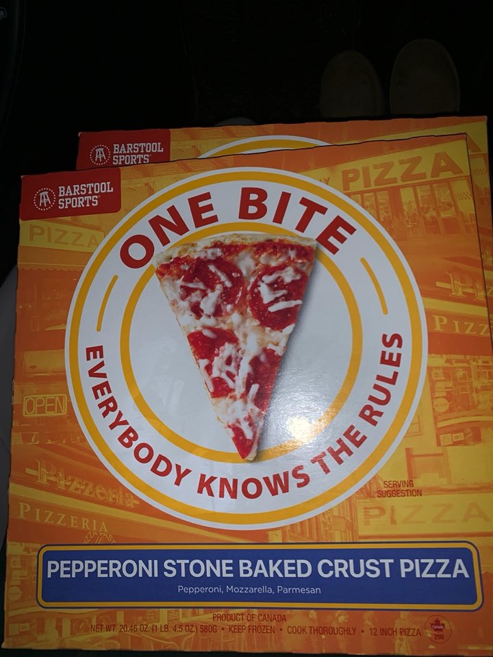 Nqueen18's tweet photo. @mgq132 @stoolpresidente I’m his sister and maybe your biggest fan and I also bought the pizza or PIZZA(S) last night. 10/10. King Dave https://t.co/1YxEBMNDB6