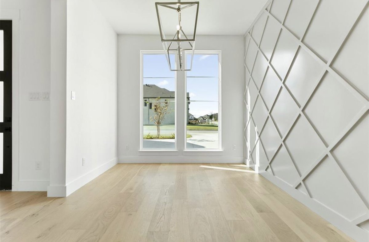 christie_bray's tweet photo. Luxury home in Mansfield, TX! Sliding doors and a Lake View! Can you imagine your self living here? #christiebrayrealtygroup https://t.co/QnRUamJhD6