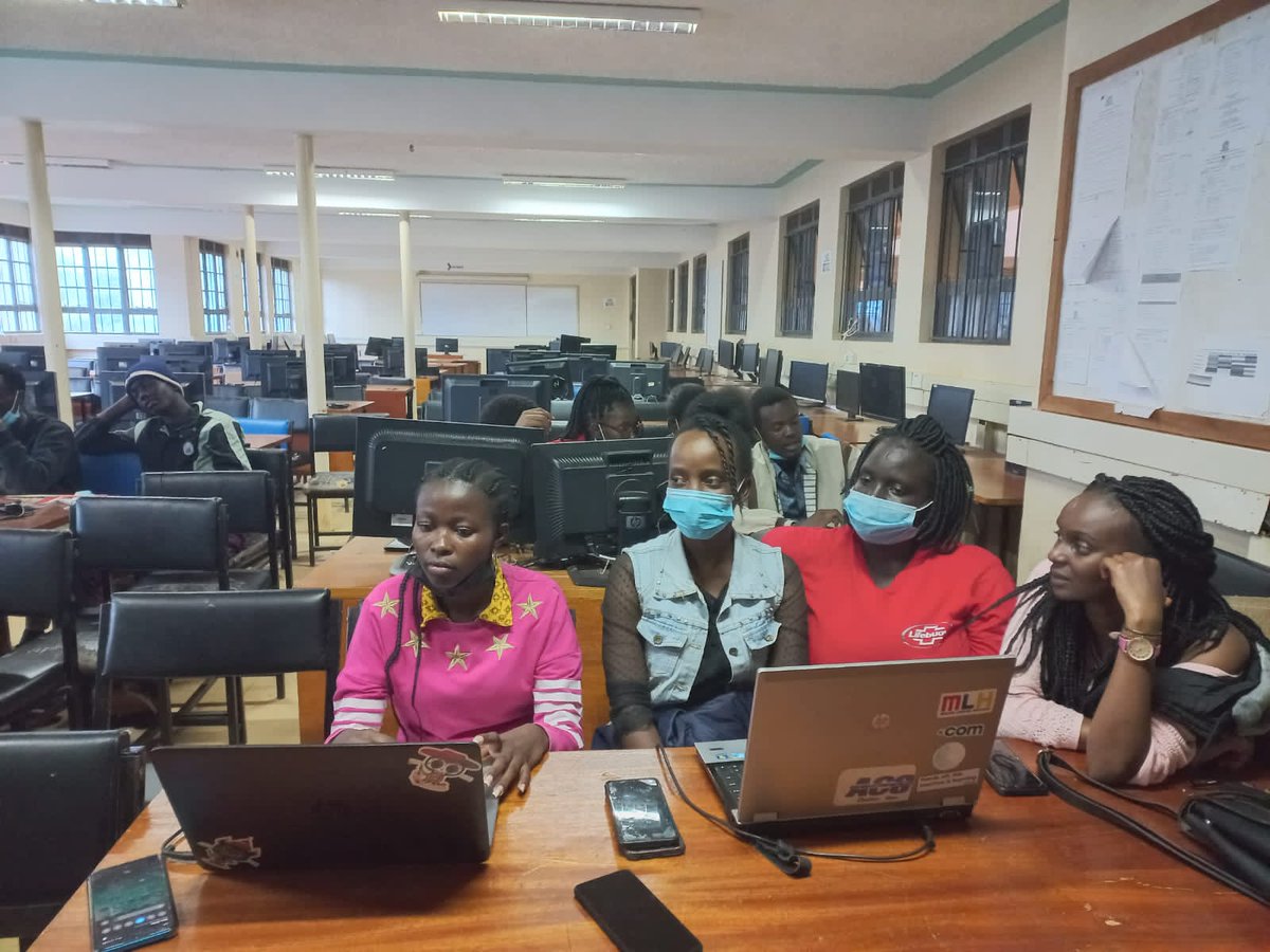 ess_wambui's tweet photo. Thanks @mwovi_peter @MmustGDSC  for a wonderful web session. Soon each of our members will have to heir own portfolios 😜 @googledevs  @googlestudents  #DeveloperStudentsClub https://t.co/vicUvSkG8Z