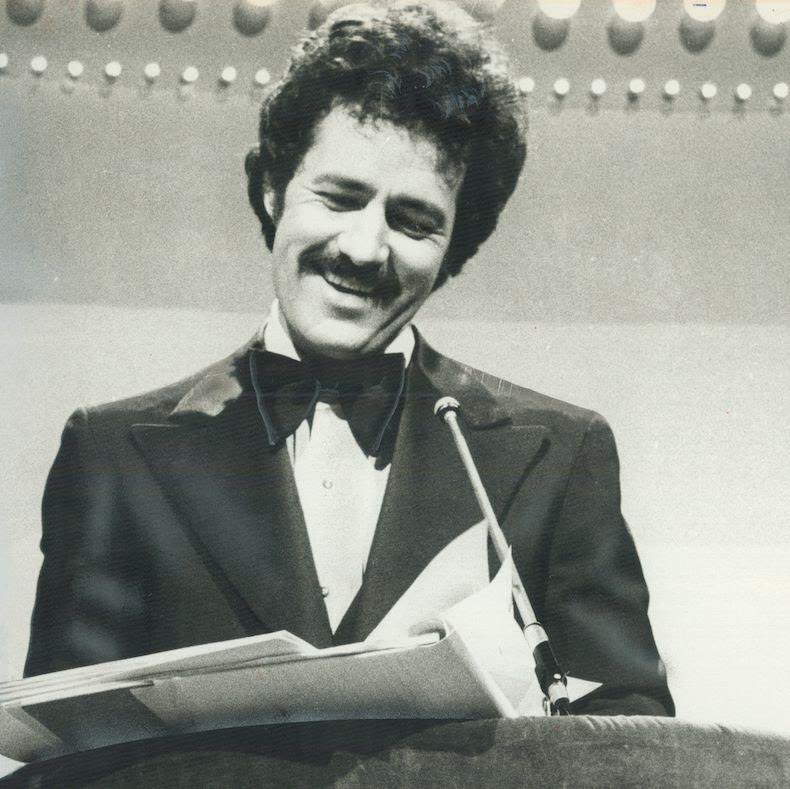 Remembering the passing of the great Alex Trebek a year ago today. Alex was a legendary entertainer, philanthropist, and lover of life. We miss you, Alex.

Photo Credit: Getty Images