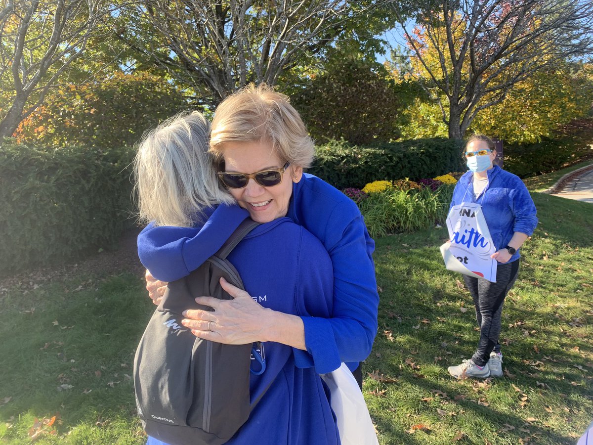 MassNurses's tweet photo. As St. Vincent nurses hit 8 months on strike, they got a boost today from one of their strongest supporters, @SenWarren!
Thank you @ewarren and all of our allies for standing with St. V nurses as they face down corporate giant Tenet on behalf of their patients and community. https://t.co/xgrxHXMH5z