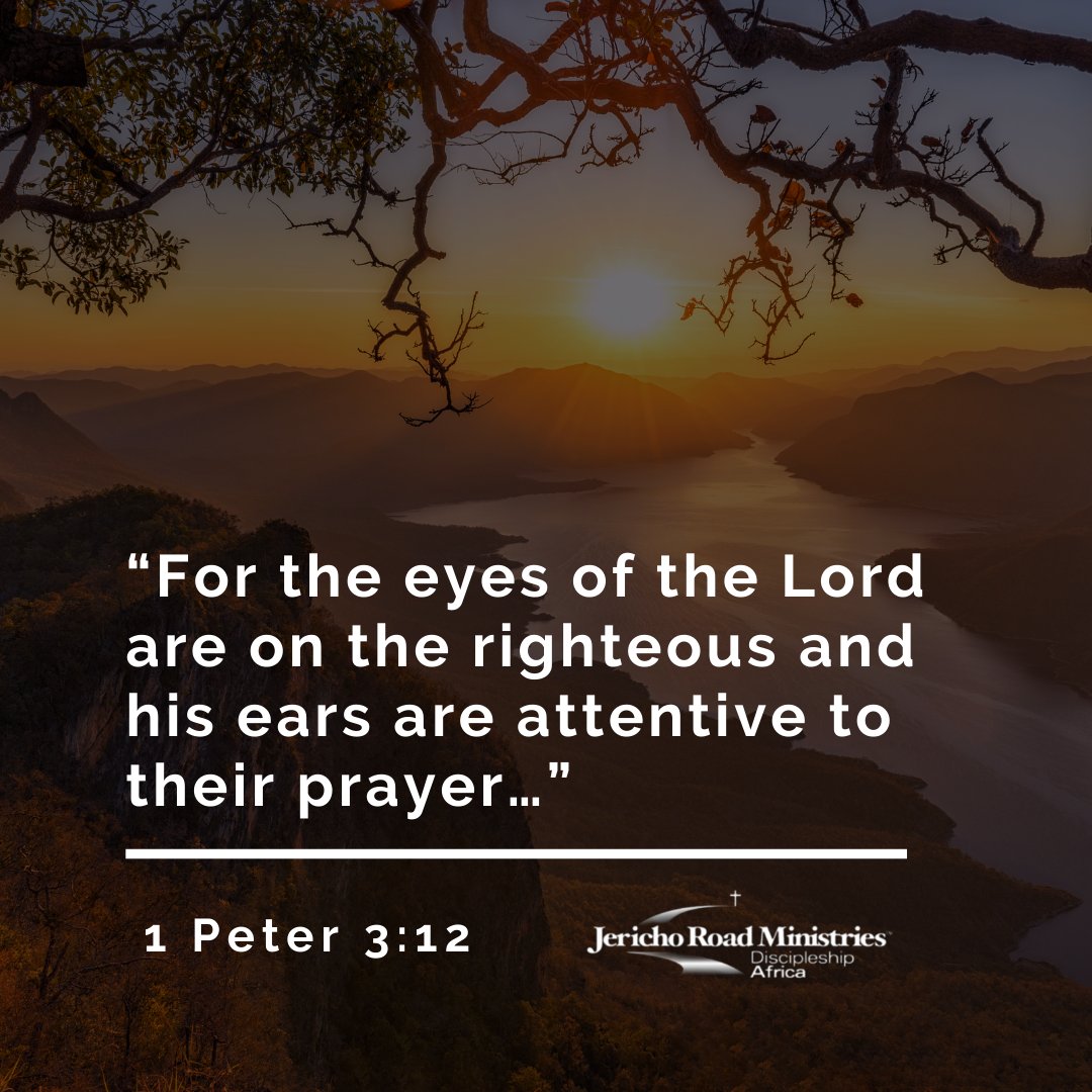 JerichoRoad_Min's tweet photo. Prayer is so crucial to our ministry. Please pray to continue to strengthen and bless our endeavors to serve the African believers. Email info@jerichoroad.org to ask to be put on our prayer support team! #prayer https://t.co/uxiw8tDOJt