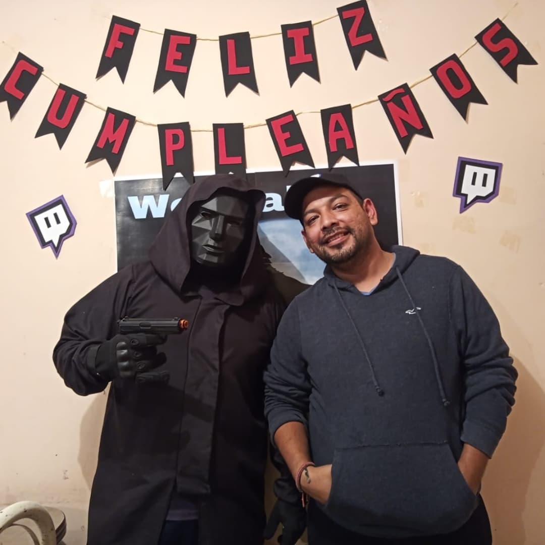 Thewolfsal75 (@thewolfsal75) on Twitter photo 