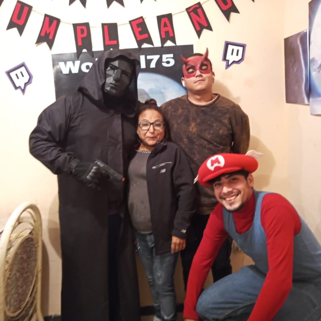 Thewolfsal75 (@thewolfsal75) on Twitter photo 