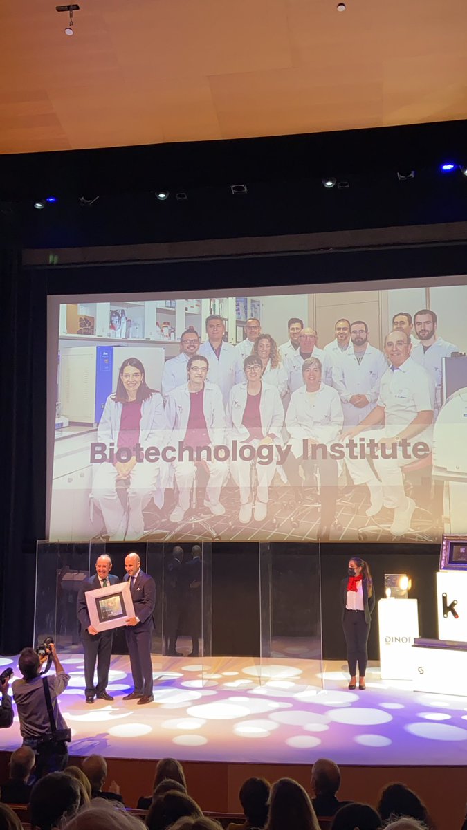 Gemadefrancisco's tweet photo. Zorionak a BTI por su premio en Innovación y Tecnología , Eduardo Anitua y su equipo. https://t.co/YFM7xxoizl