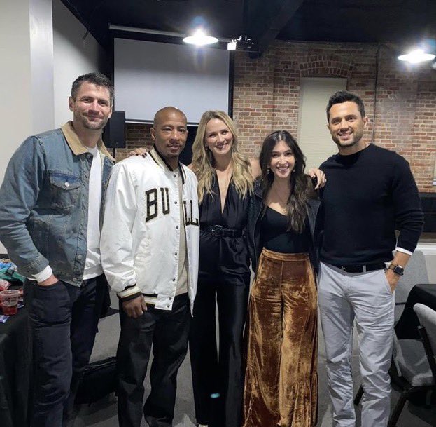 EmanuelaDG's tweet photo. Family @StephenColletti @katevoegele @TheRealShantel @antwon_tanner #awith3 🥰🥰🥰 #onetreehill @FWBevents https://t.co/WsYpqA4DkV