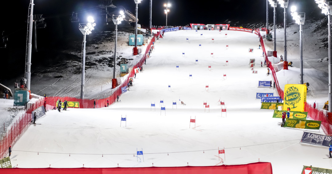 All set for parallel competitions in Lech/Zürs dlvr.it/SC7Lrl