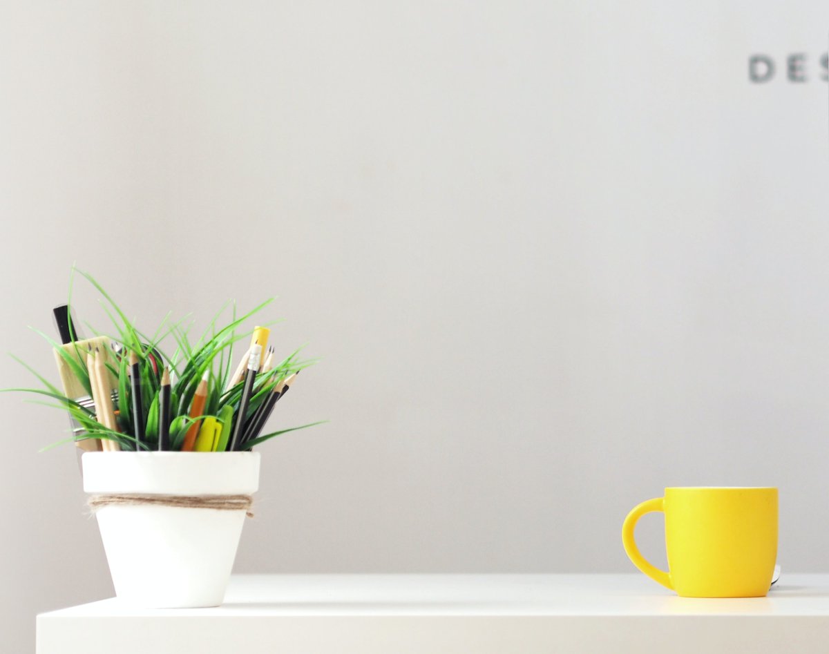 We're looking to hire an amazing front desk reception/coordinating superstar! If you're an awesome human, with a good head on your shoulders, &amp; can stay organized, maybe this is your new spot! Let's connect! Email Lputlak@watsondwyer.com with resume.