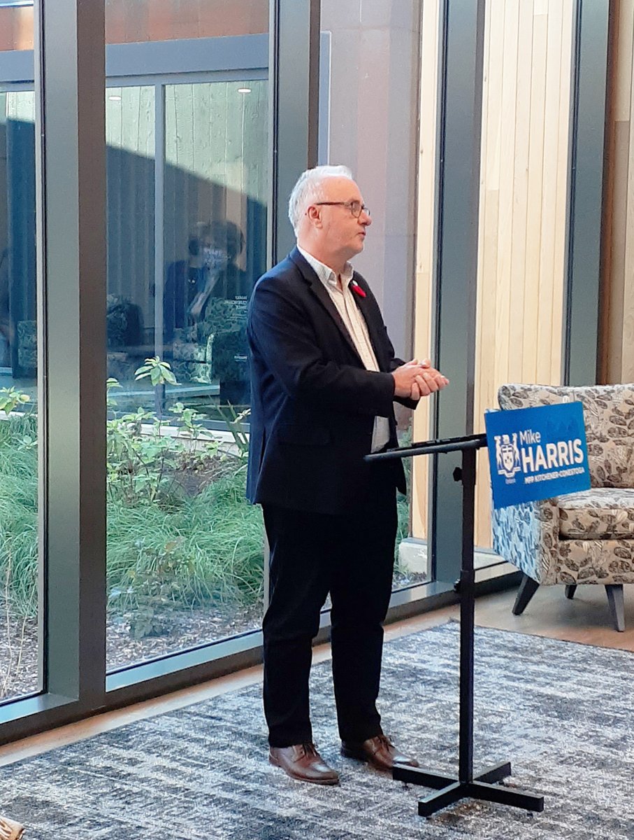 HospiceWaterloo's tweet photo. We welcomed @mikeharrisjrpc (on behalf of @celliottability), @DaveJaworsky @Redman4Region &amp; Brd Pres @BryanStortz to The #giesfamilycentre for an important funding announcement. @ONgov one time investment of $375,000 for ‘21-22 to address COVID related costs for @HospiceWaterloo https://t.co/a1E5ja9n7z