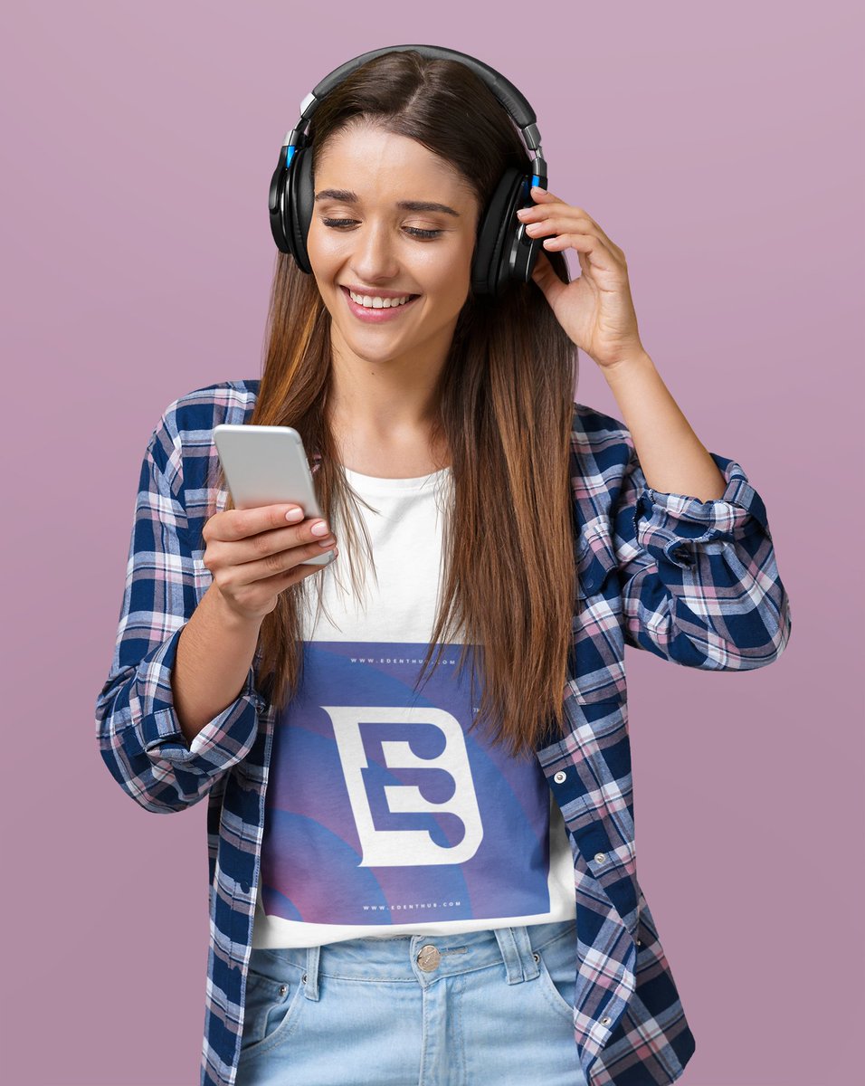 edenthub's tweet photo. Pre-Order
A happy woman wearing headphones to listen to music @edenthub 
Happy New Week!
#edenthub
#edentertainmenthub https://t.co/SZAVySPDPI