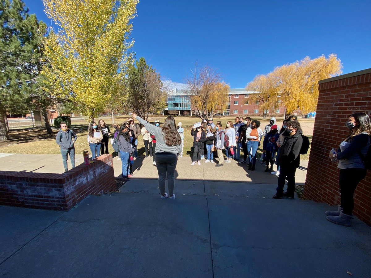 Verrado_AVID's tweet image. Our AVID 11 &amp;amp; 12 students are enjoying the cooler weather on their college visit to Northern Arizona University! @AVID4College @RouxVHS @coachmartnz #NAU #collegebound #thisisavkd
