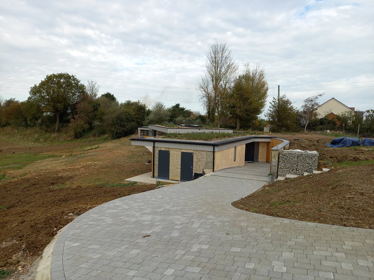 builteuk's tweet photo. This fabulous self-build in rural Kent is nearing completion and the #MVHR installation was commissioned today. 
Superb efficiency from the @Zehnder_UK units, with ductwork from @UK_Lindab. https://t.co/HXsgS8Lbbl