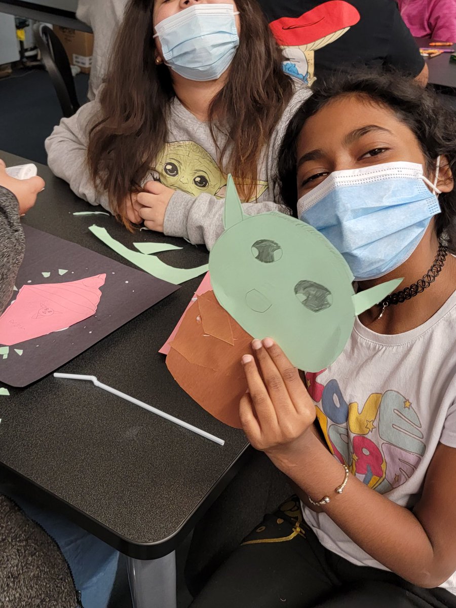 Mrs_Marotta_lib's tweet photo. Balloons over Broadway! Students learned the history of the Thanksgiving Parade and then created a balloon to represent them!! #schenectadyrising #steamforthewin #learninginthelibrary #edtech https://t.co/wO6CpBWGN4