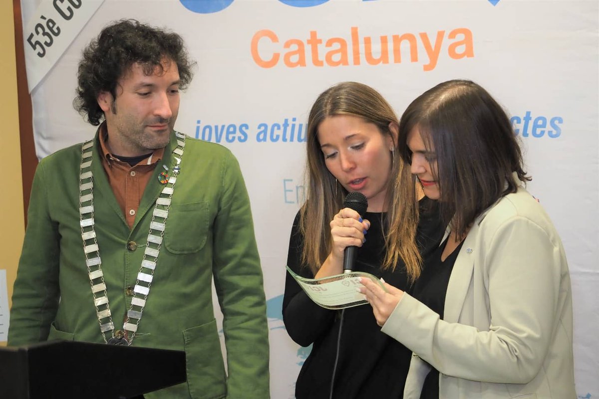 53è Congrés Nacional de <a href="/JCICatalonia/">JCI Catalunya</a>

Retrobaments, gaudir i compartir!
Gràcies pel reconeixement a les presidèmcies en aquests dos anys de pandèmia💪🏻 i gràcies <a href="/annafrisach/">Anna Frixach</a> per una magnífica direcció!
Hem tornat, seguim!
#femhopossible #jcireus #jovesamblideratge