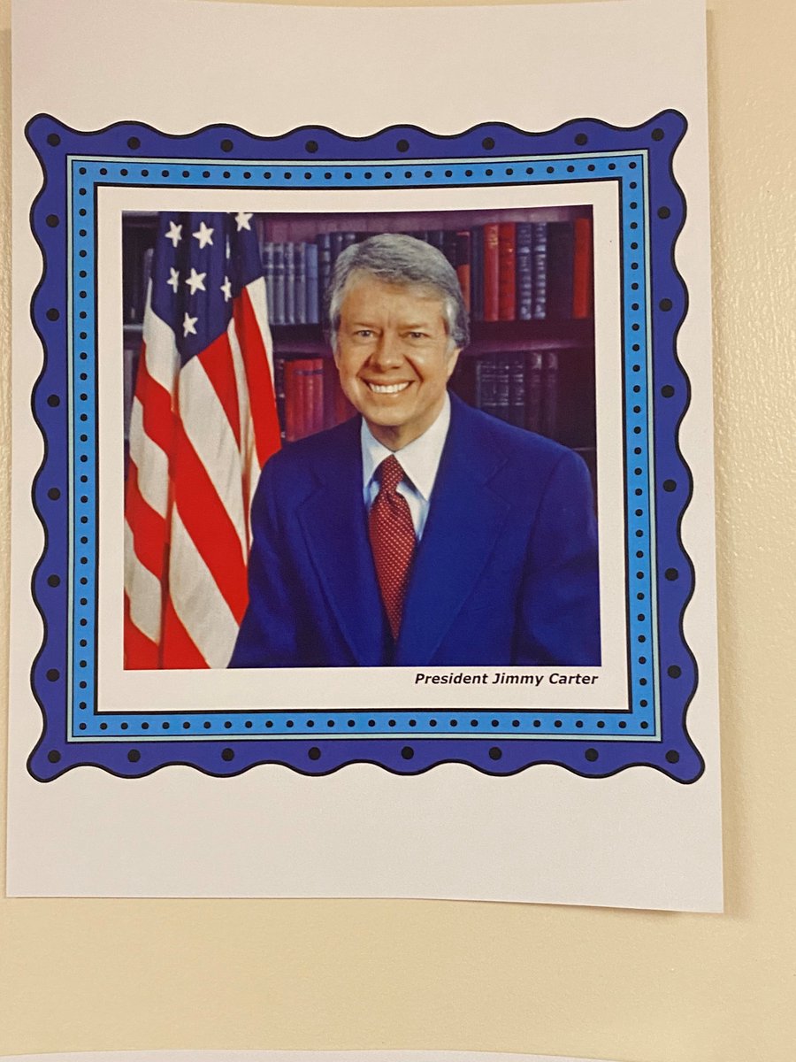laurelridgeedu's tweet image. Happy First-Generation College Student Day! Vivi Meder, Trio director and coordinator of disability services, poses next to her department door featuring some well-known first-generation students. #firstgenerationstudent #firstgenerationcollegestudent #firstgen #firstgenstudent