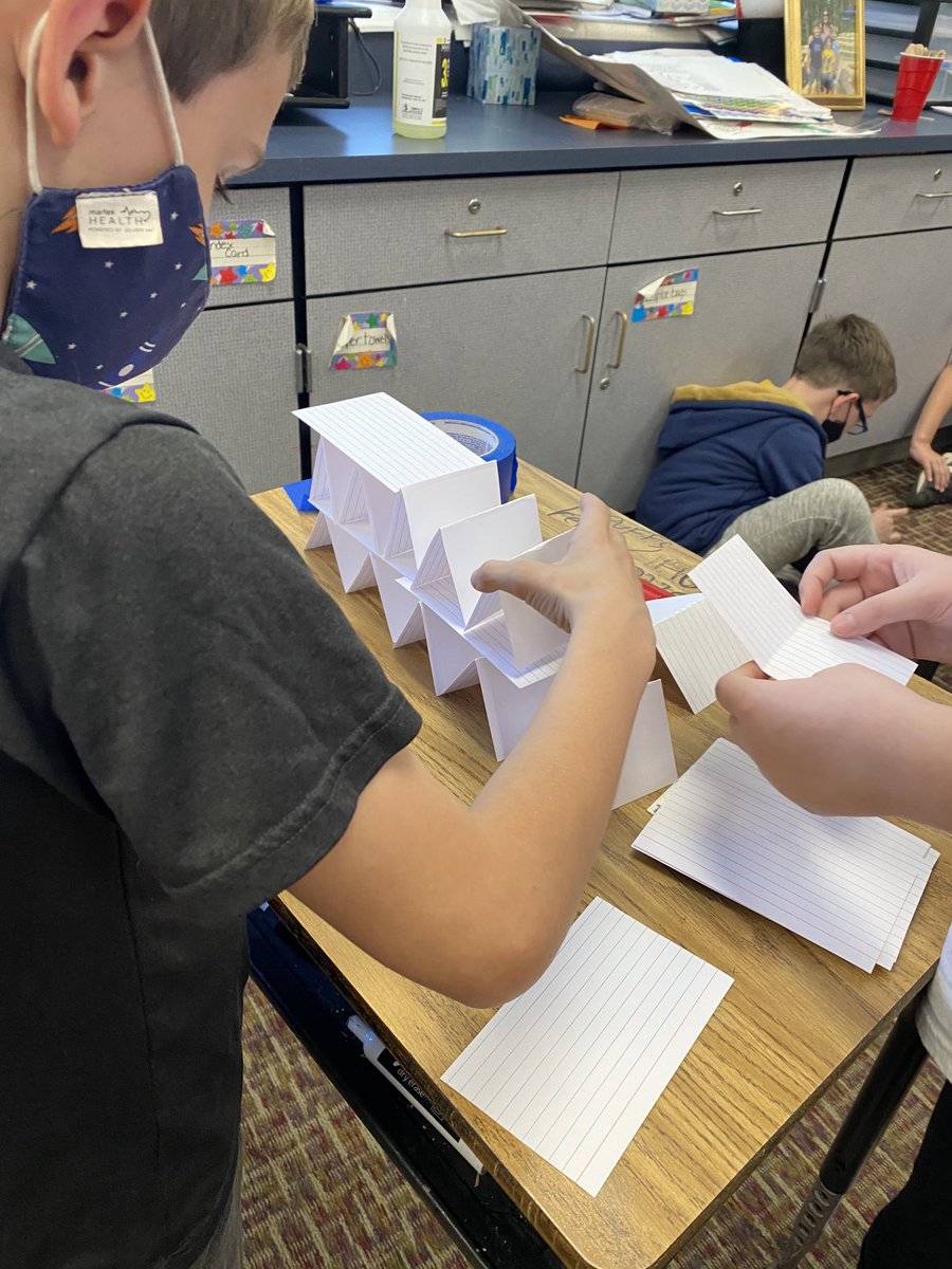 Laura Hodge tweet media