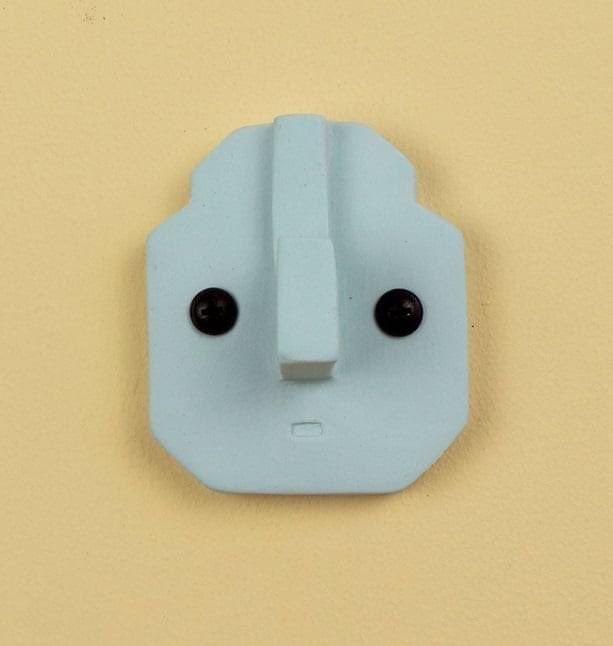 studiodewinkel's tweet photo. Ontmoet ze alle 8. De Nosy's
NIEUW in onze shop. 
Handgemaakte porseleinen gezichtjes. -> https://t.co/FS94pKCK42
#handmade #artist #daphnezuilhof #nosy #wandhaakje #gezicht #face #porselein #madeinholland #handmade #dutchdesign #Dutchdesigner #styling #homedeco https://t.co/8knUkNp7CF